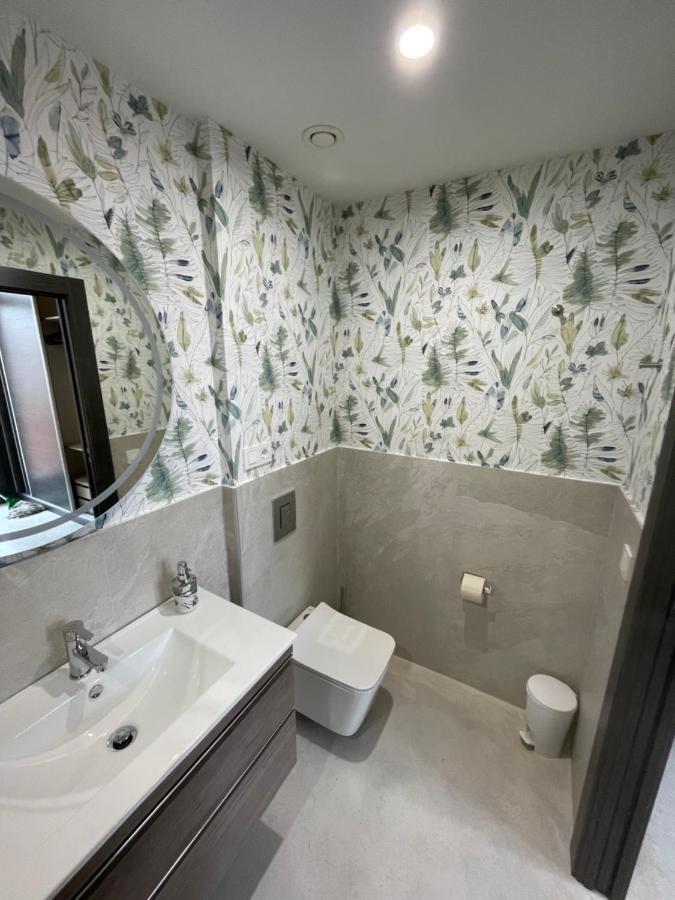 Aljama Burgos Aparthotel Luaran gambar